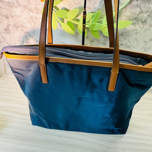 Michael Kors MK Kempton Blue Nylon Saffiano Large Leather Satchel Tote Bag - Picture 3 of 9